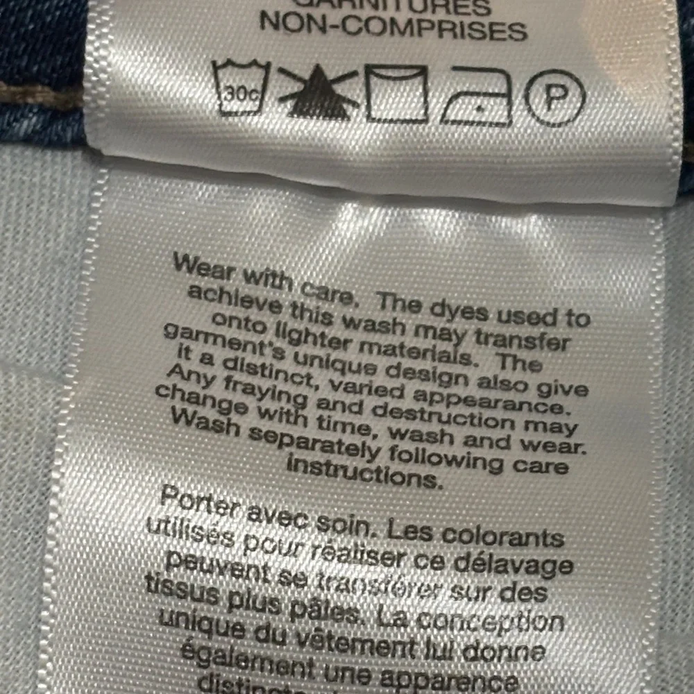 Silver Jeans Co. Women's Boyfriend Mid Rise Shorts - Picture 7 of 7